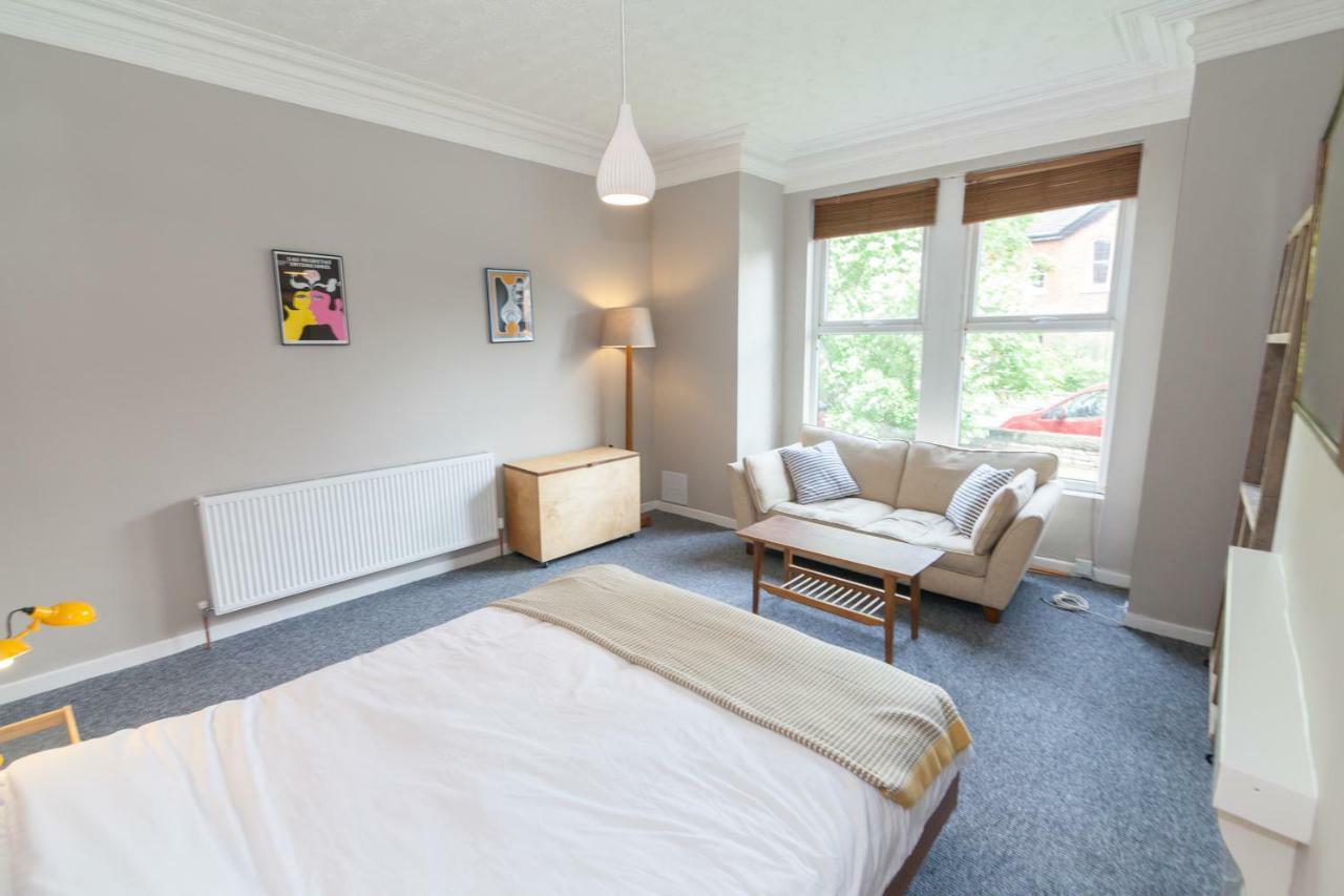 Rentalshosted Chorlton Manchester Bagian luar foto
